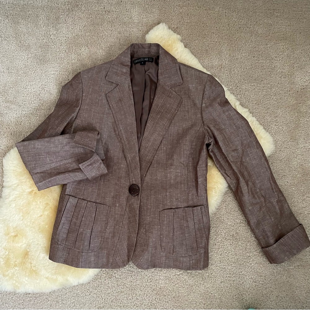 Lafayette 148 New York linen and virgin wool blazer size 4